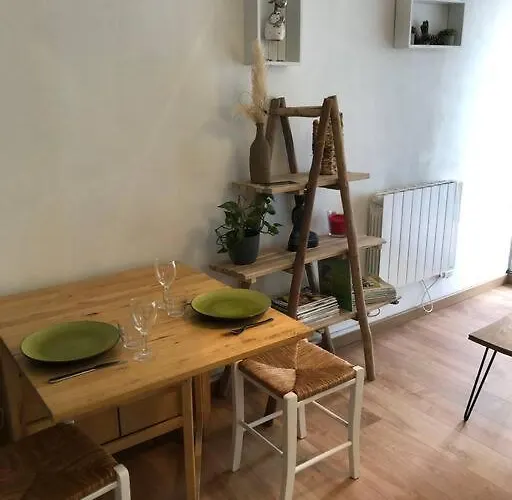 Avec Terrasse Proche Lejlighed